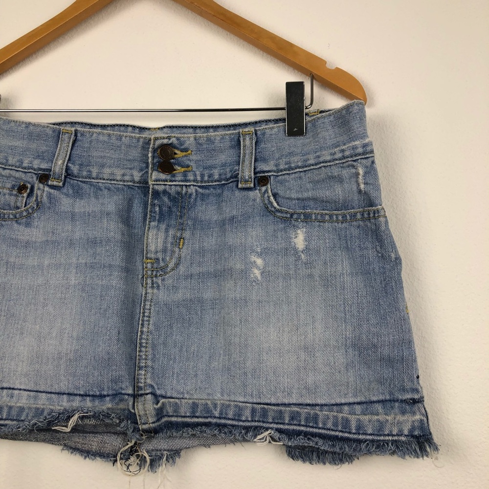 Abercrombie & Fitch Light Denim Mini Skirt - Picture 4 of 7